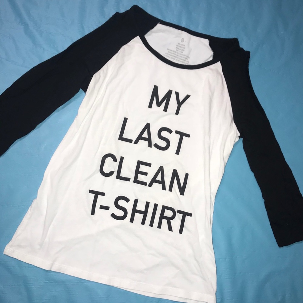 Raglan Tee Peek-a-boo shoulder